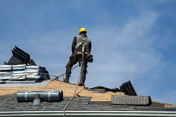 Professional Roofing technician working in Croswell, MI